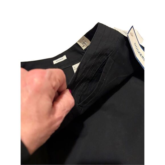 Dockers Women’s Size 12 Black Skort Front Pockets - Picture 5 of 13